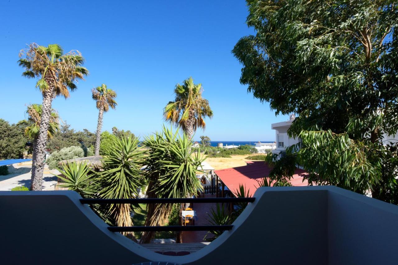 Villa Irilena - 4Bdr Beach House ゲンナジー エクステリア 写真