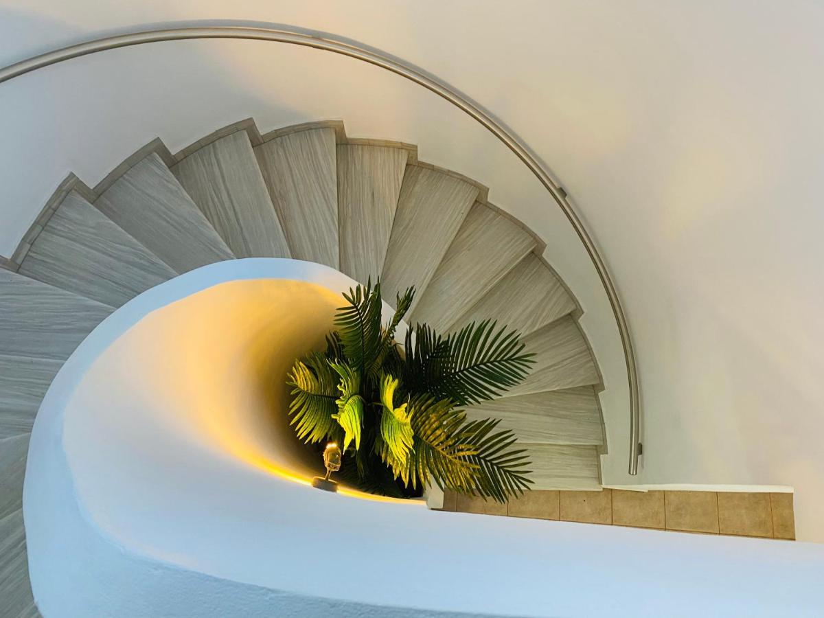 Villa Irilena - 4Bdr Beach House ゲンナジー エクステリア 写真
